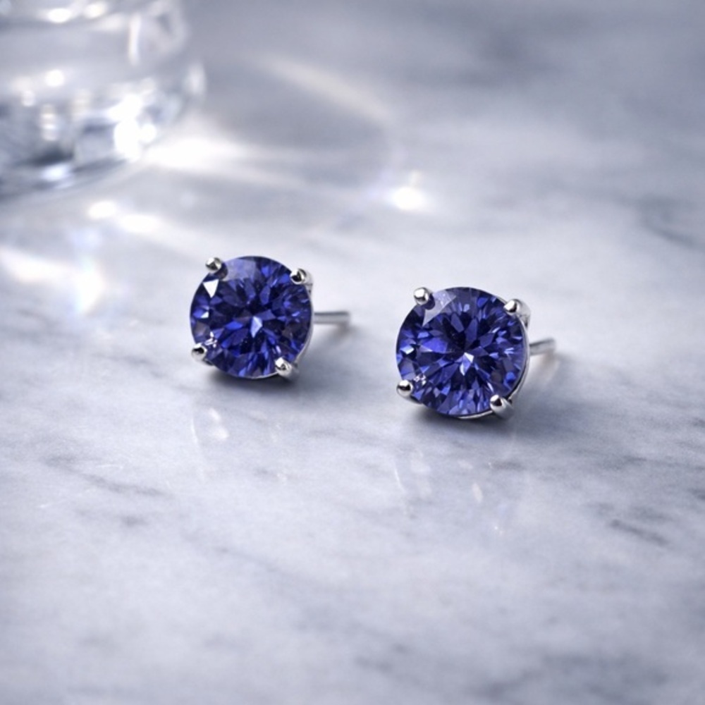 Color-enhanced Tanzanite Stud Earrings 925 Silver Round Blue Violet 1/4” #563